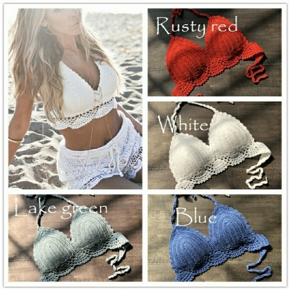 Knitted bikini top 